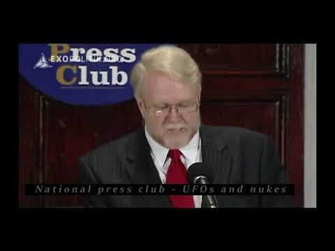 Robert Hastings Press conference 2010 - UFO and Nukes
